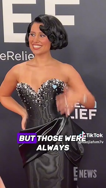 Raye's Oscars Wired Mic Mishap: A Singer's Struggle