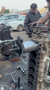 Engine block sleeve removal pullar #damage #hardwork #tipsandtricks #machiner #reels | Skills man