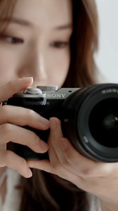 Chỉ với một chạm, mọi khung hình đều trở nên sống động hơn bao giờ hết.💕 Ghi lại câu chuyện của bạn qua lăng kính sắc màu của Creative Look trên Alpha 7C II ngay hôm nay! #Sony #SonyVietnam #SonyAlpha #BeAlpha #MustbeSony #SonyForHer #AlphaForHer #Alpha7CII #CaptureHerWorld #CreativeLook | Sony - Alpha Vietnam