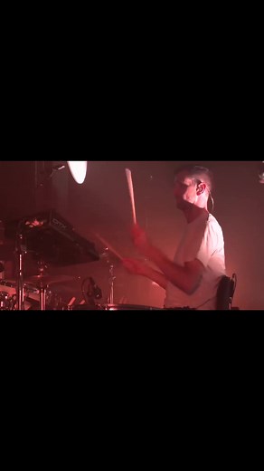 Keane - Everybody's Changing (Live @ De La Warr Pavilion) #keaneband #keanesomewhereonlyweknow #musicaeningles #rockmusic #thebestmusic