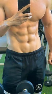 Muscle and six pack | gym motivation