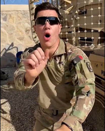 This army lad is the king of dad jokes 😂👏 | LADbible