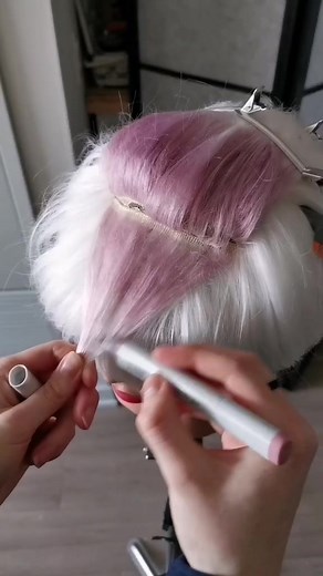 My first time dyeing a wig with markers 😬 I'm pretty impressed how it turned out! #wigdyeing #copic #wigtutorials #hairdyetutorial