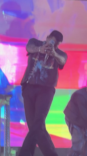 Chris Brown 11:11 Tour 6/12/24 NJ - Left Right Dance Moves