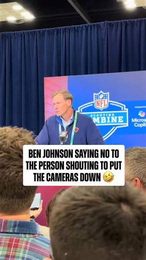 coach is just having a little fun 😂 (via gmanzano24/TT) | NFL