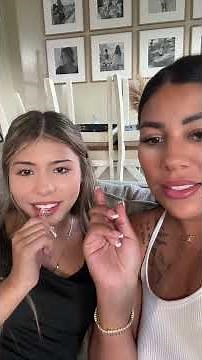 Vivyana got a Kendra Scott necklace