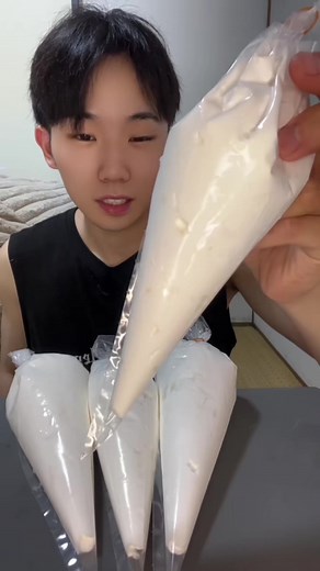 納豆と生クリームが合う？意外な組み合わせを試すASMR