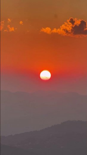 Heavenly Sunset in the Mountains 🌄 Golden Sky Over Lush Green Peaks