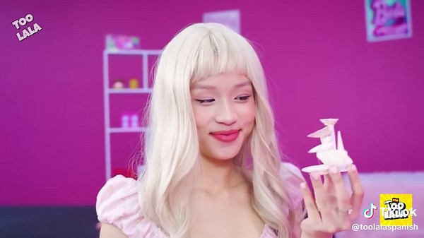 Construimos una Casa de Muñecas Increíble | Sirena Rosa VS Sirena Negra por Toolala 🔥 ¿Quién ganará esta batalla mágica y misteriosa de construcción — Equipo Sirena Rosa 🌸 o Equipo Sirena Negra ⚫ #Toolala #mermaid #blackvspink #casademuñecas #reto #sirenas