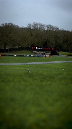 One of the biggest carp shows of the year is now just 15 minutes away from The Tackle Box 📌🙌🏻 As you may have seen, the famous Essex Carp Show has relocated to Brands Hatch 🏁 If you’re attending the show on the Saturday, pop in to see us afterwards for: ➡️ Expert advice from our knowledgable team of anglers ➡️ Our rod building and components workshop ➡️Our reel and repairs workshop ➡️Our extensive rod display room to have a proper look at rods from Free Spirit, Harrison and Century ➡️A vast 