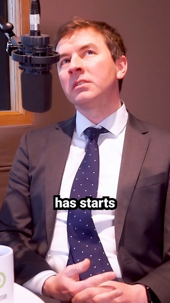 The Entrepreneur Experiment on Instagram: "Read THIS book to become a better communicator. Prof Stephen Kinsella on this weeks pod."