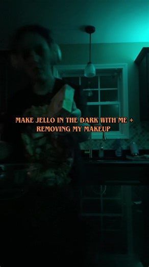 ITS GOOD TO BE BACK MY LITTLE FRITTLE FARTS #mlp#jello#clownmakeup#removeingmakeup