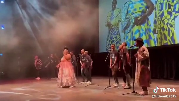 Singing Hamba Uyosebenza with The Soil Music