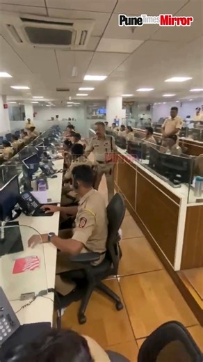 Mumbai Police Commissioner Deven Bharti visited the Main Control Room today to assess the city-wide security arrangements for the New Year celebrations. During the visit, he reviewed ongoing developments and extended warm New Year greetings to the officers and staff who are on duty, ensuring the city remains safe. #MumbaiPolice #CPDevenBharti #NewYear2026 #CitySecurity #MumbaiNews #LawAndOrder | PuneMirror.in