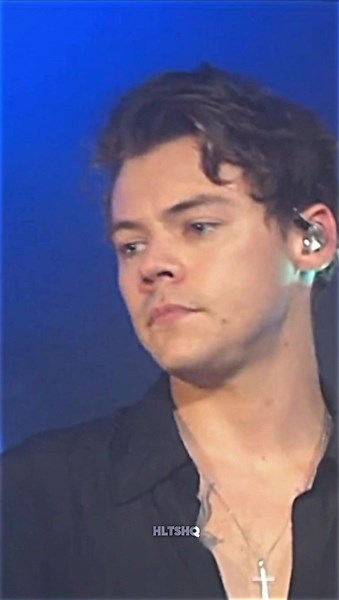 like a stripper | #hltshq #harrystyles #loveontour #foryou #fyp #fy #foryou