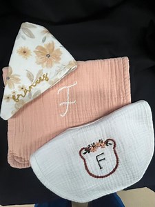 Custom Baby Bib Bundle | Personalized Embroidered Name Bib | Handmade Baby Shower Gift - Etsy