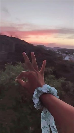 k do tin char mujhase jaloge 😃😃😃😃 #shortsfeed #trending #emoji #viral #youtubeshorts #popular