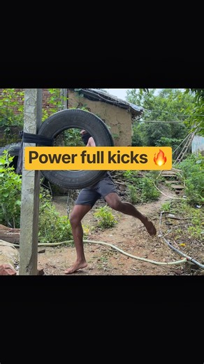 Power full kicks training #fitness #mma #kick #kickboxing #shadowboxing #motivation #home