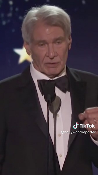 #harrisonford emotionally accepts his career achievement award at this year's #criticschoiceawards