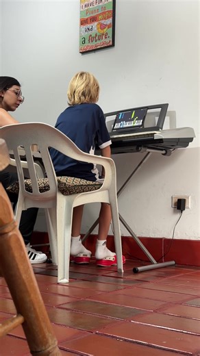 Videos de Cmtd (@karol9995) con “sonido original - Cmtd”