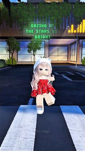 Dancin in the moonlight 🎑 #roblox