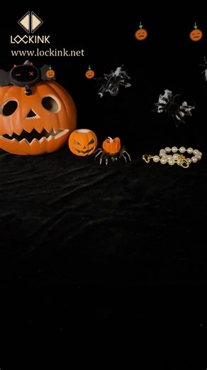 #lockink #kinks #BDSMovement #handcuffs #chain #pearls #collar | Lockink Brand
