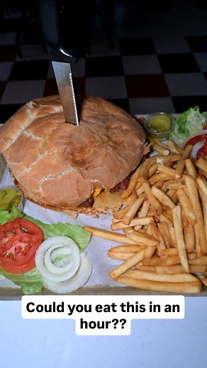 You have 60 minutes to finish a colossal burger plus loads of fries. Can you do it? The “Big Baller” Burger Challenge at Ballers sports bar and grill in Parsons, Kansas #burgerchallenge #foodchallenge #eatingchallenge #manvsfood #bigballer #bigballerchallenge #giantburger #hugeburger #steelrodradim #ballerssportsbarandgrill | Radim Dvořáček