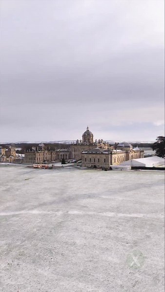 This wasn’t a home. It was a statement. 📍 Castle Howard, North Yorkshire Castle Howard was begun in 1699 for the 3rd Earl of Carlisle — designed by John Vanbrugh as a bold Baroque showpiece of power and ambition. Its great dome, sweeping axes, and theatrical façades weren’t about comfort. They were about legacy. Stories in Stone Follow for more places built to be seen. #castlehoward #britishheritage #baroquearchitecture #englishcountryhouse #historicbritain | XploreHeritage
