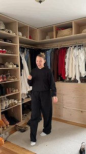 day 1: finding my style 👚👗👖 I’m gonna practice the art of putting an outfit together even if I’m not going anywhere bc I wanna learn a) how to feel hot again and b) how to learn to love the clothes I already have 🤍 top: @fahertybrand bottoms: @freepeople shoes: @birkenstockusa bag: @freepeople #styletips #outfitinspo #ootd #fashion #clothesinspo | Payton Leihgeber