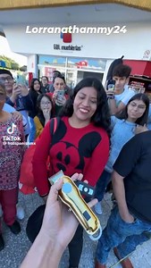 cabelos raspados on Instagram: "Part 1 of this amazing video of these beautiful women shaving their heads"