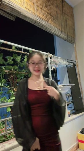 Video của See Naa (@seenaa.2003) với bản nhạc nhạc nền - DJ ATOM