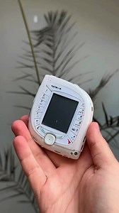 🔄 Nokia 7600 — the phone that built like a puzzle! In this video, I assemble the body and bring back one of Nokia’s most unique models. | Retro mobile phone