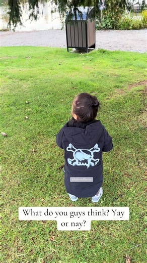 Its sooo long 😂 @nununu #ootd #toddlerootd #toddleractivities #toddlerlifebelike #momlife #dadlife #babiesoftiktok #babies #babiesootd #babytiktok #fyp #cutiepie