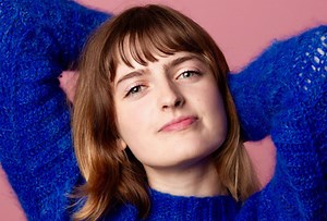 Who Is Chloe Troast? Everything To Know About SNL's New Featured Player - TVLine