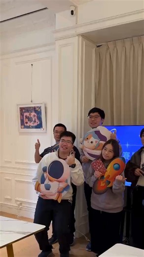 RunSpace太空創新無限挑戰 on Instagram: "2025 RunSpace太空創新無限挑戰 競賽南部場交流小聚，在高雄熱情的氛圍下完美落幕，感謝當天來到現場的團隊夥伴，與我們分享太空有趣的議題，也能互相交流想法與意見，期待明年有更多競賽夥伴們一同共襄盛舉！ 在此，祝大家2026新年快樂 Happy New year!🎆🎆🎆 明年再見👋"