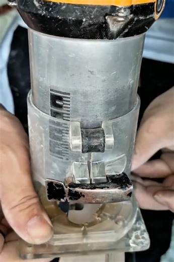 How to install locks, hinges and door stops on wooden doors | Woodworking CLASS