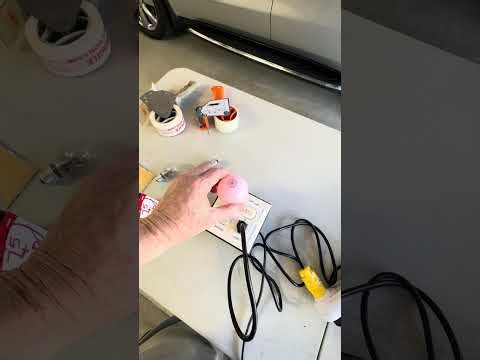 Dim bulb load tester