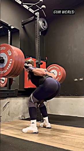 Girls Weightlifting Attitude 🔥😱 #shorts #fitness #attitude #weightlifting #viral #popular #trending