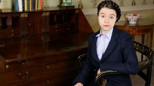 İngiliz Akademisyen Brexit'i Protesto İçin Toplantıya Çıplak Katıldı