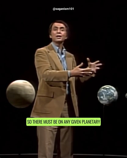 49K views · 1.9K reactions | Carl Sagan ; Cosmos "Comets & Craters" ❤☮ #carlsagan #science #cosmos #comets #astronomy | Saganism | Facebook