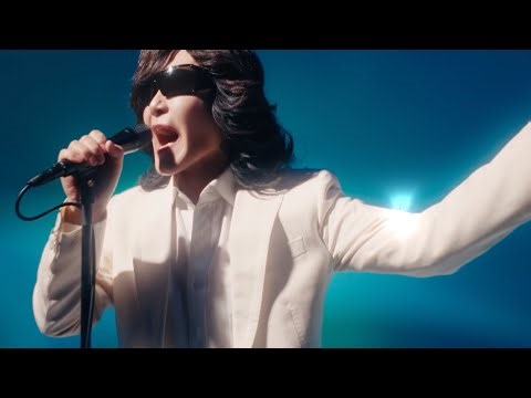 Toshl、迫力の歌声の秘密は…“Toshl 伝説”／森永「ザ・クレープ」WEB動画