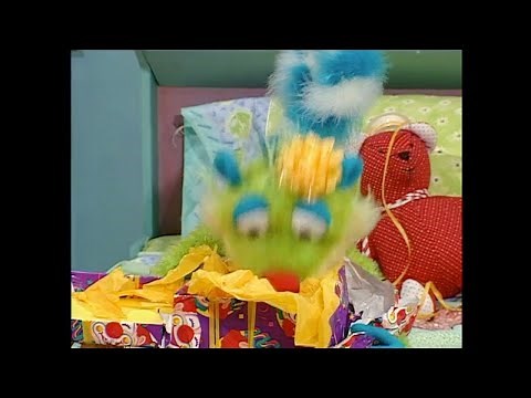 Bear In The Big Blue House: Treelo's Crying (1)