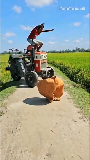 Tractor 🚜 360 microwave #sdkvideo #automobile #tractorvideo #ai #jcbvideo #youtubeshorts #shorts