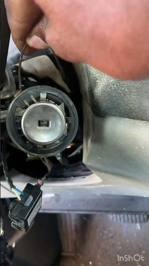 Chevy Malibu 2013-2015 ignition lock cylinder removal #automobile #mechanic #ignitionswitch #lock