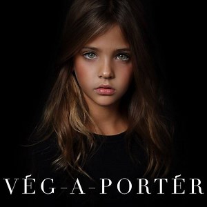 Look closely... is this Ava or Leah!?! Or Both 🧐🤔😜 We love checking back with Veg-A-Porter to learn about new sustainable brands! We care about animals and our planet. Do you? 🌱🐮🐷🦆🐬🐳🐘🐇🌎 ⚫️ - - - #vegaporter #vegan #crueltyfree #sustainablefashion #sustainability #sustainable #greenfashion #slowfashion #ecofashion #ecofriendly #eco #fashion #girlmodel #la #modelkids #girlsfashion #photos #photography #twins #kids #beautiful #lamodels #ocmodels #kidsfashion #kidsmodel #photoshoot #chil