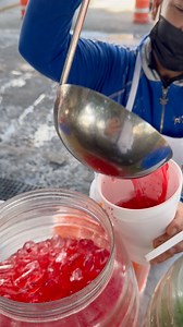 Nos sirvieron agua de fresa con frutas naturales #aguas #frescas #frutales #viral #fouryou | Pura Delicia