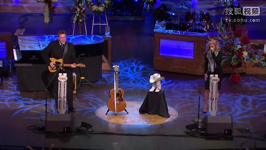 Vince Gill, Carrie Underwood