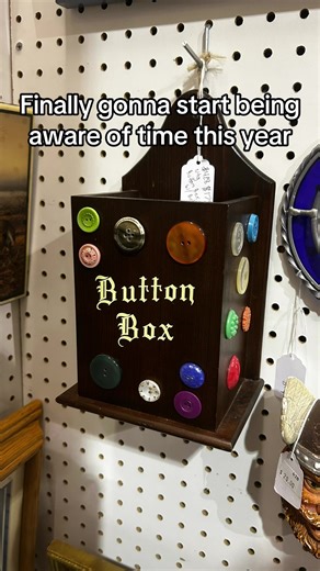Embrace the New Year with Antique Button Box Inspiration