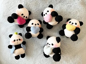 Handmade Crochet Amigurumi Cute Panda Keychain / Toys / Home Decor / Collection / Gift - Etsy