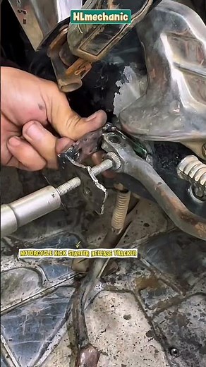 tricks to remove a stuck kick starter #tipsotomotif #tipsandtricks #ideas #mechanic #remove